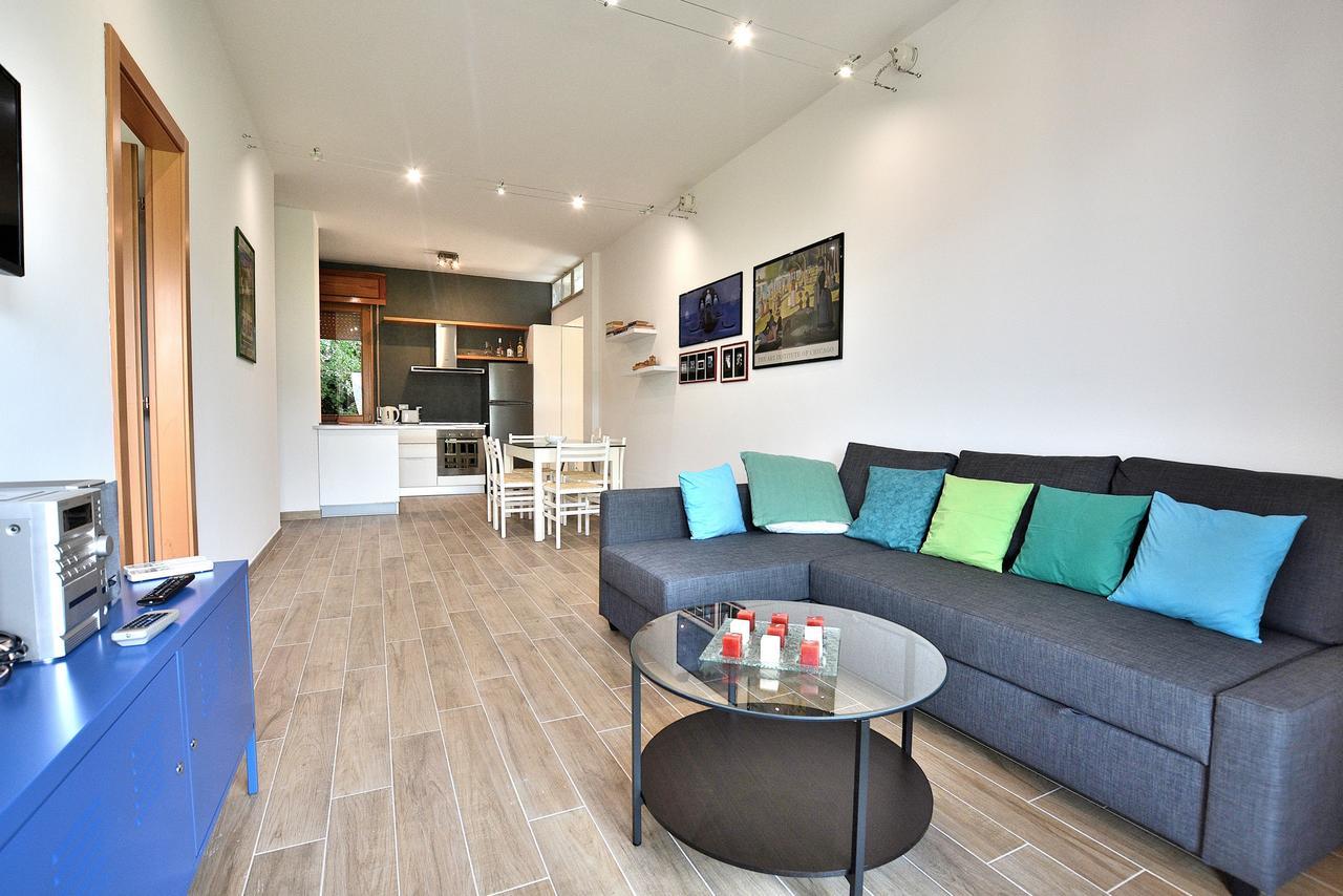 Residenza Candor With Pool Malcesine Bagian luar foto
